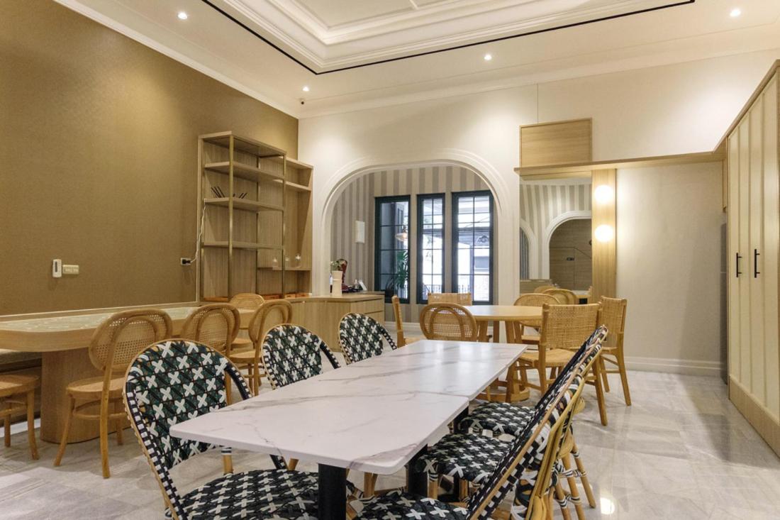 Casa Living Senopati Hotel Jakarta Bagian luar foto